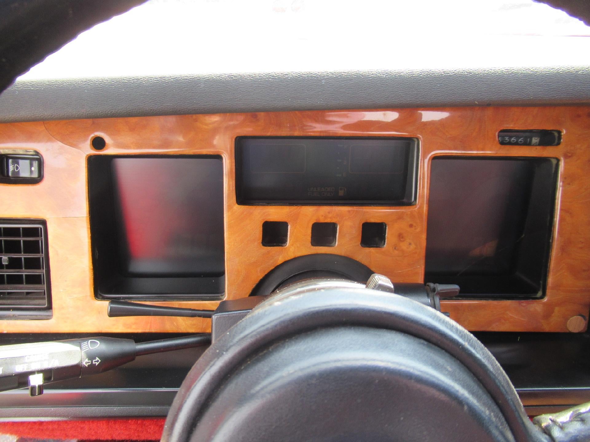 1986 Chevrolet Corvette 2dr Convertible