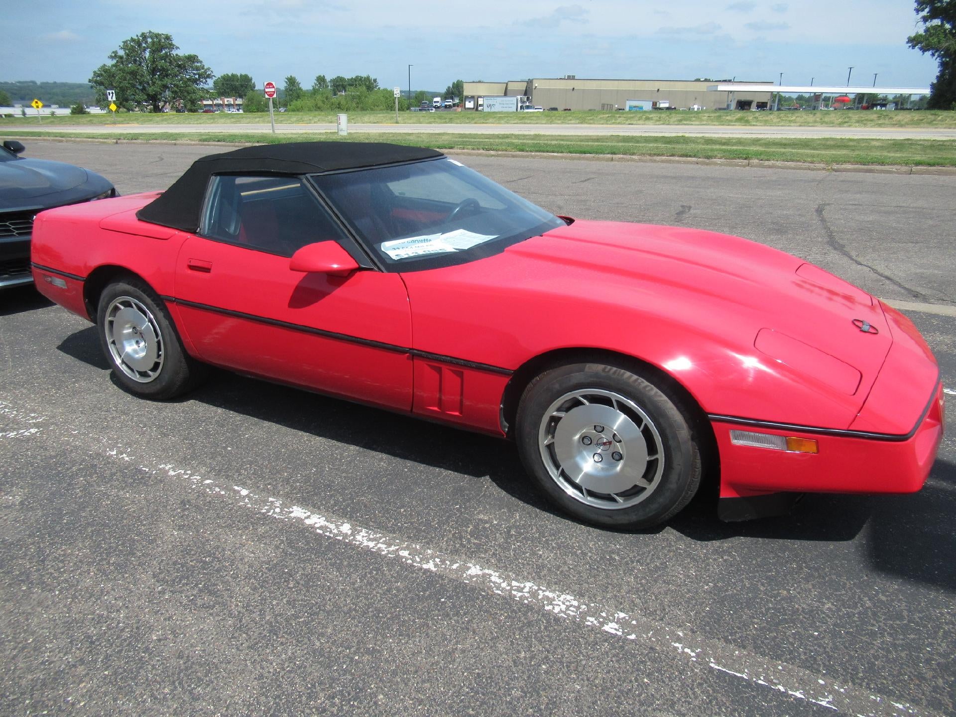 1986 Chevrolet Corvette 2dr Convertible