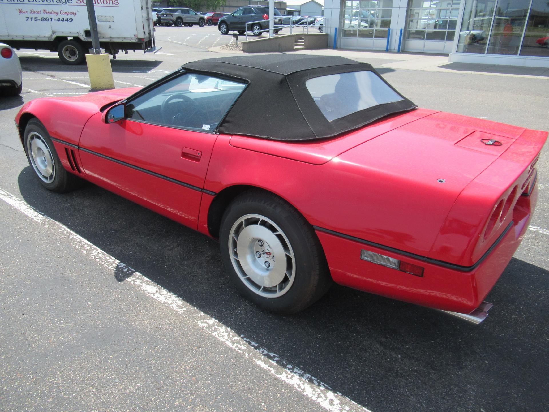 1986 Chevrolet Corvette 2dr Convertible