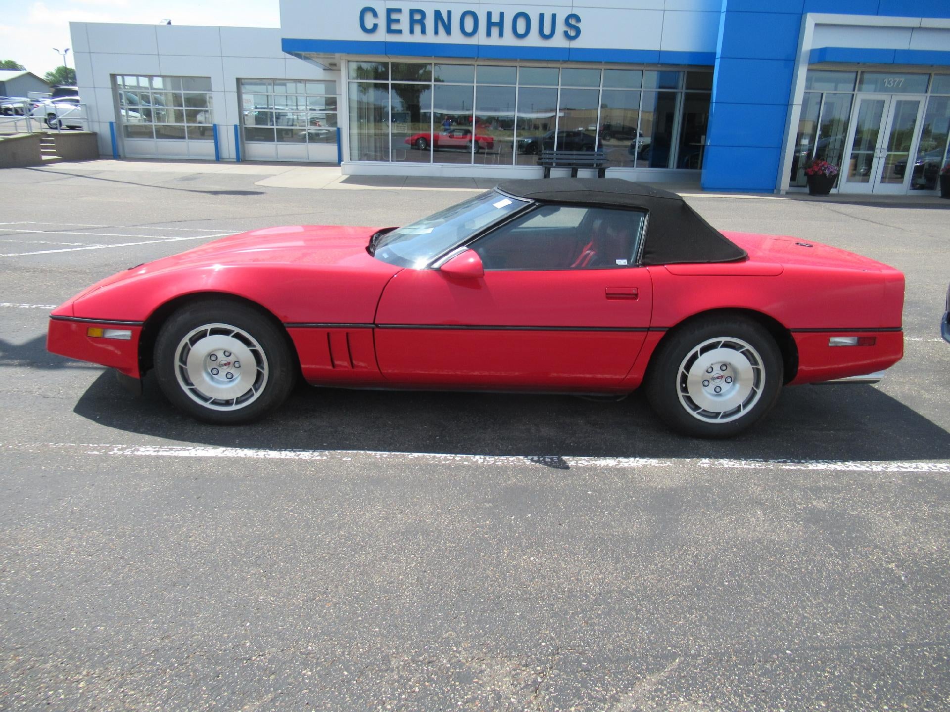 1986 Chevrolet Corvette 2dr Convertible