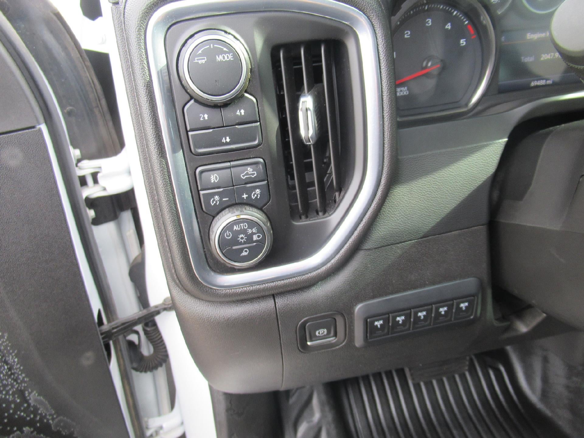 2023 Chevrolet Silverado 3500 HD Chassis Cab LT