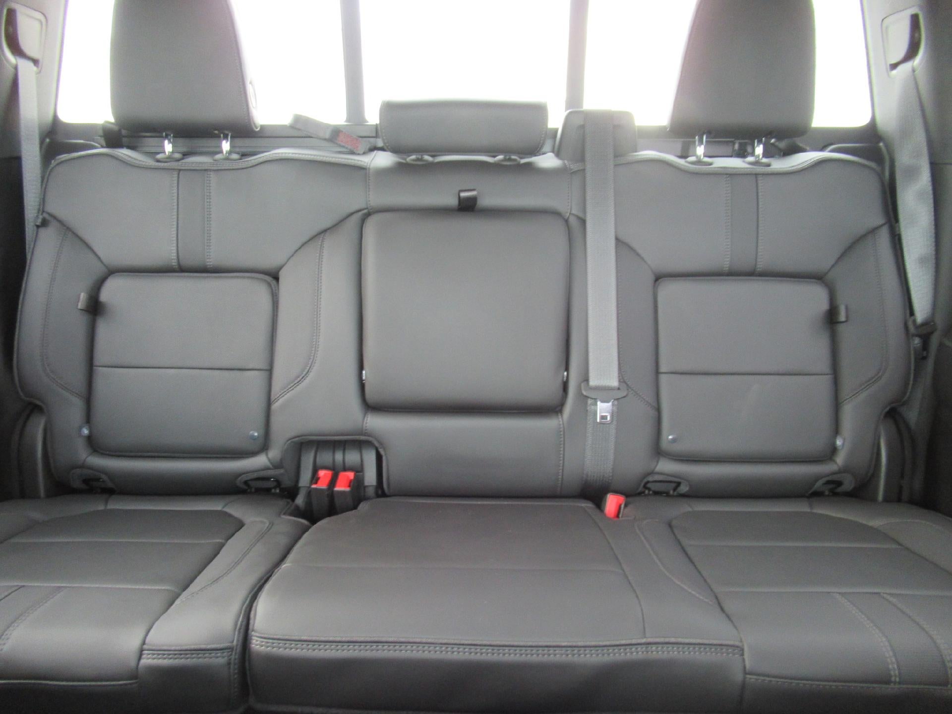 2022 Chevrolet Silverado 3500 HD High Country