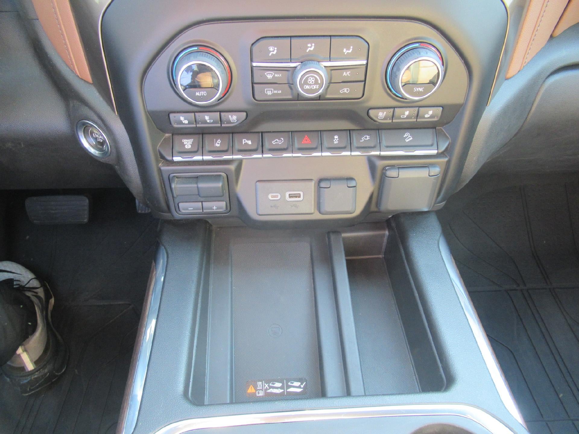 2023 Chevrolet Silverado 3500 HD High Country