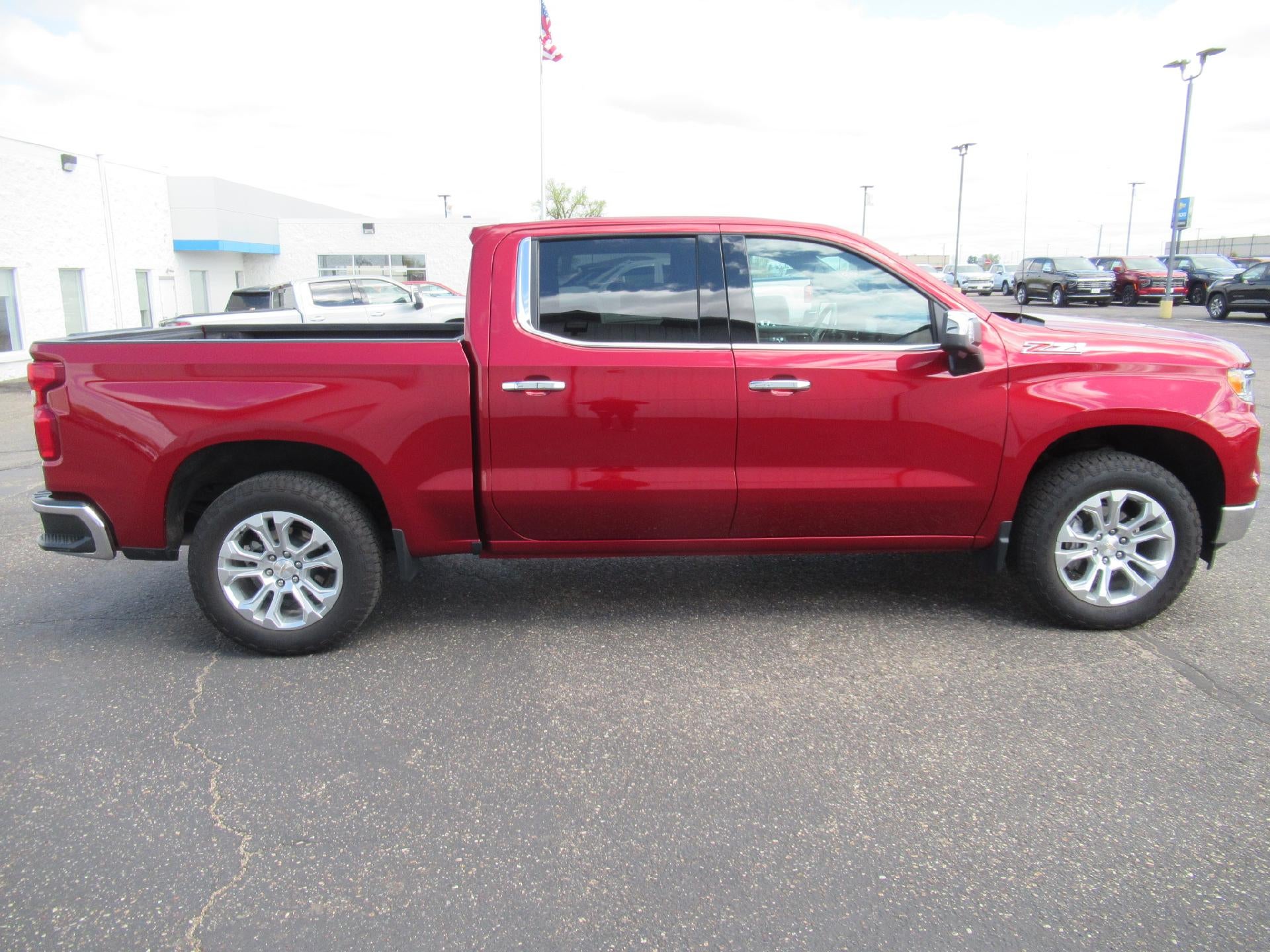 2024 Chevrolet Silverado 1500 LTZ