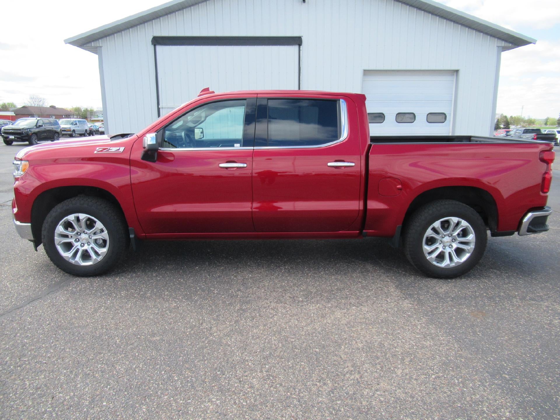 2024 Chevrolet Silverado 1500 LTZ