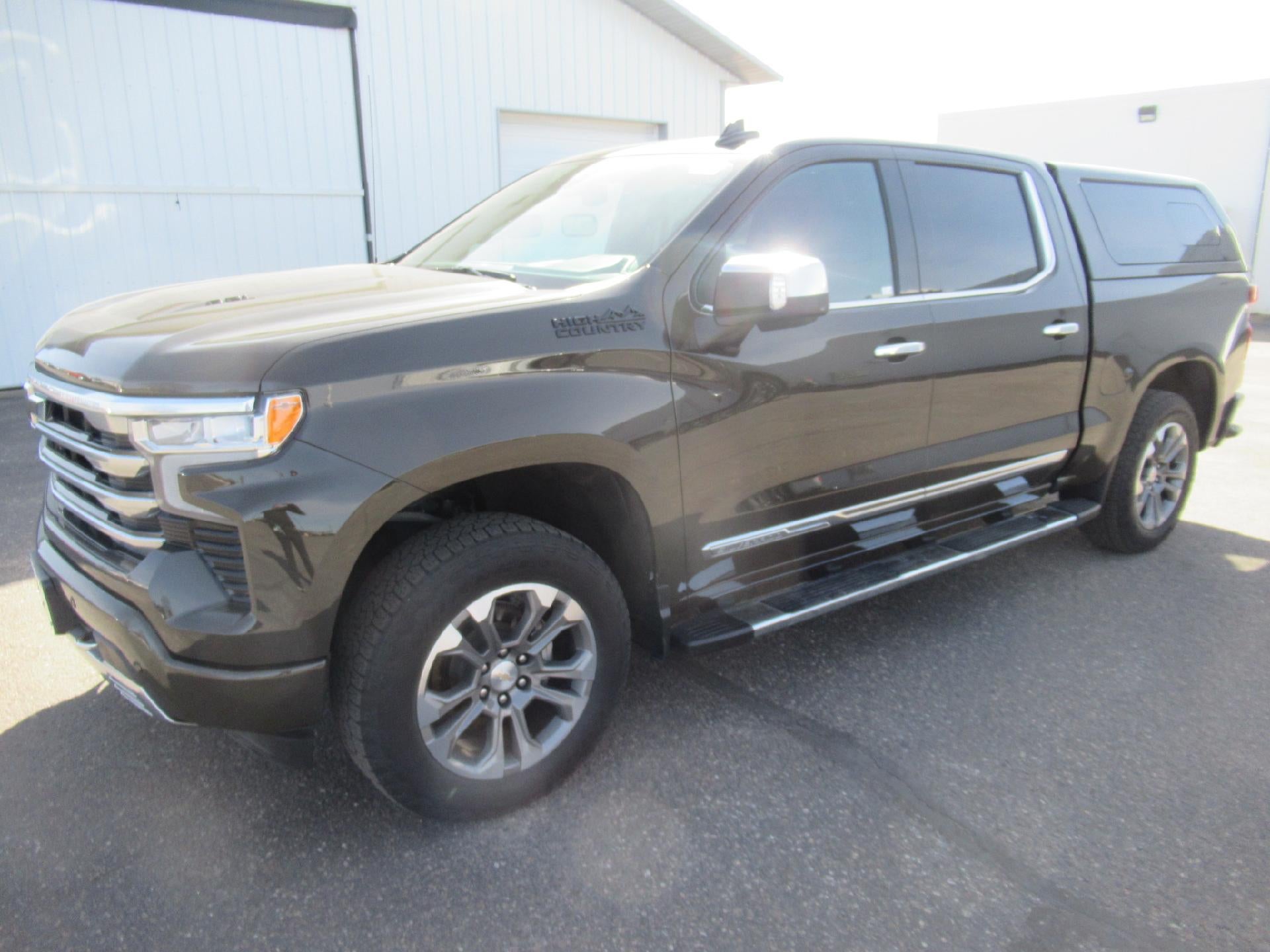 2023 Chevrolet Silverado 1500 High Country