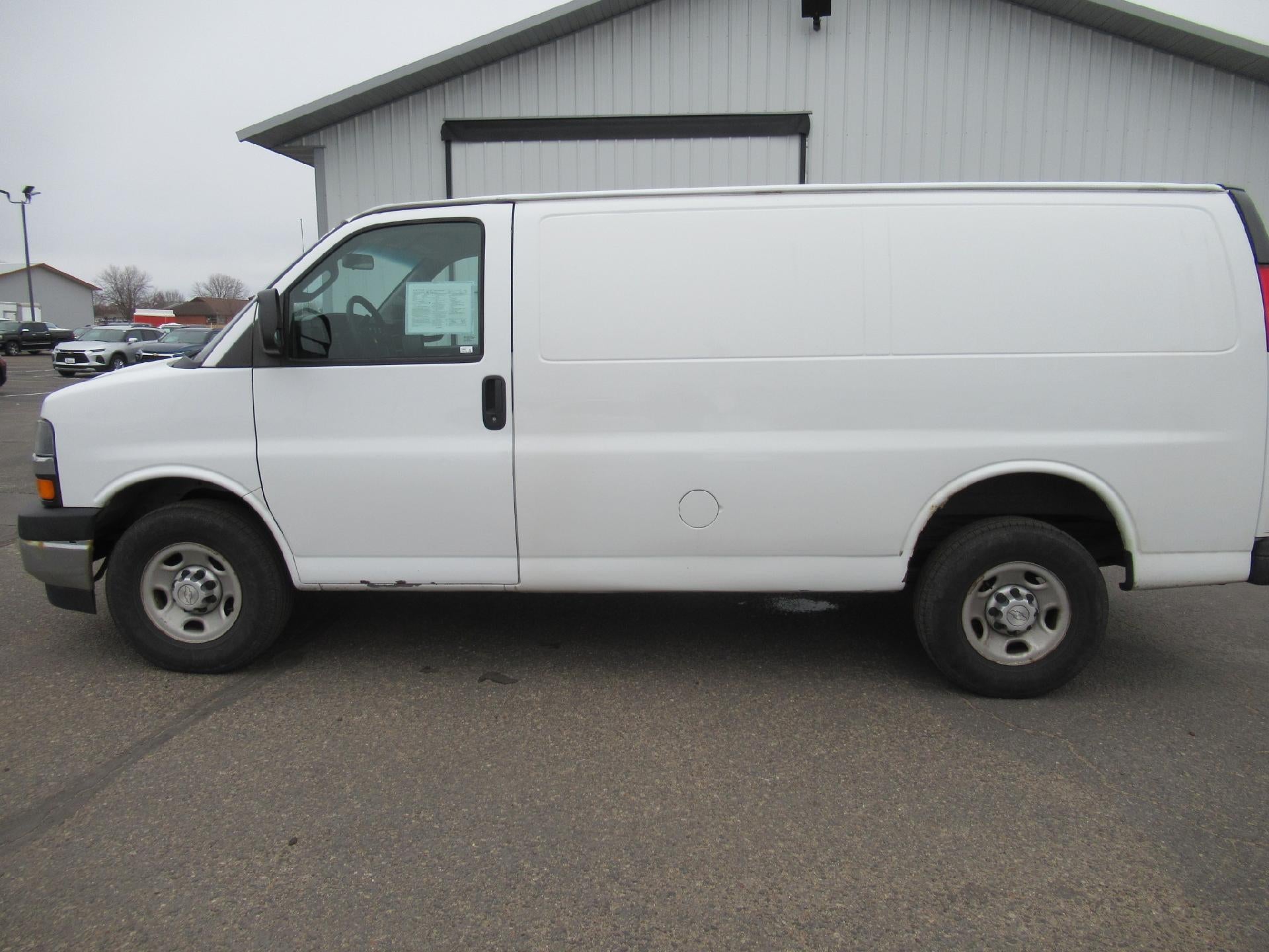 2017 Chevrolet Express Cargo 2500 Base