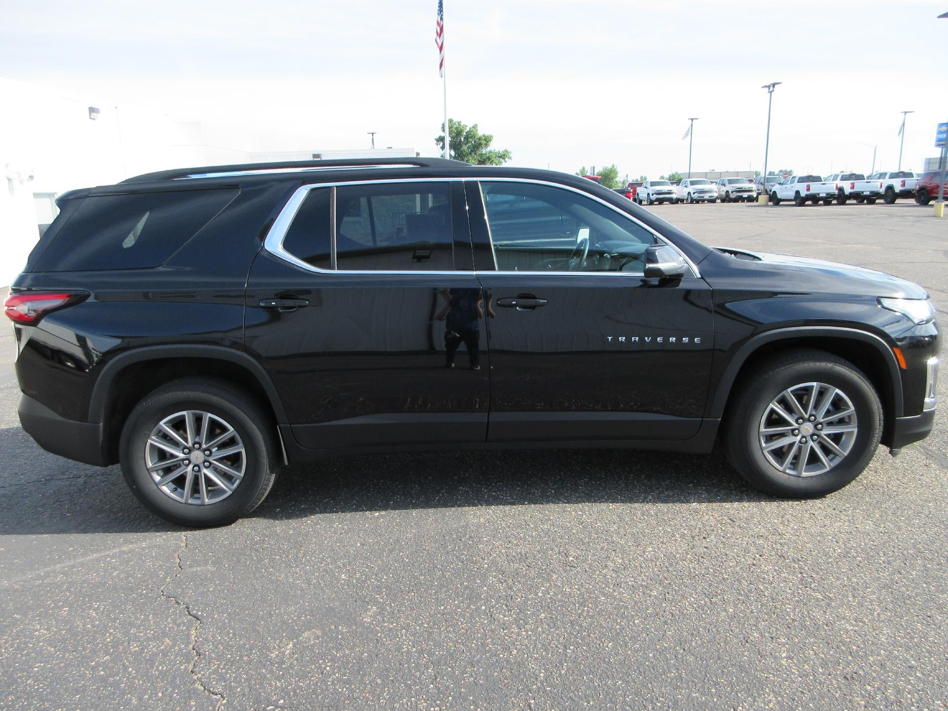 2024 Chevrolet Traverse Limited LT Cloth