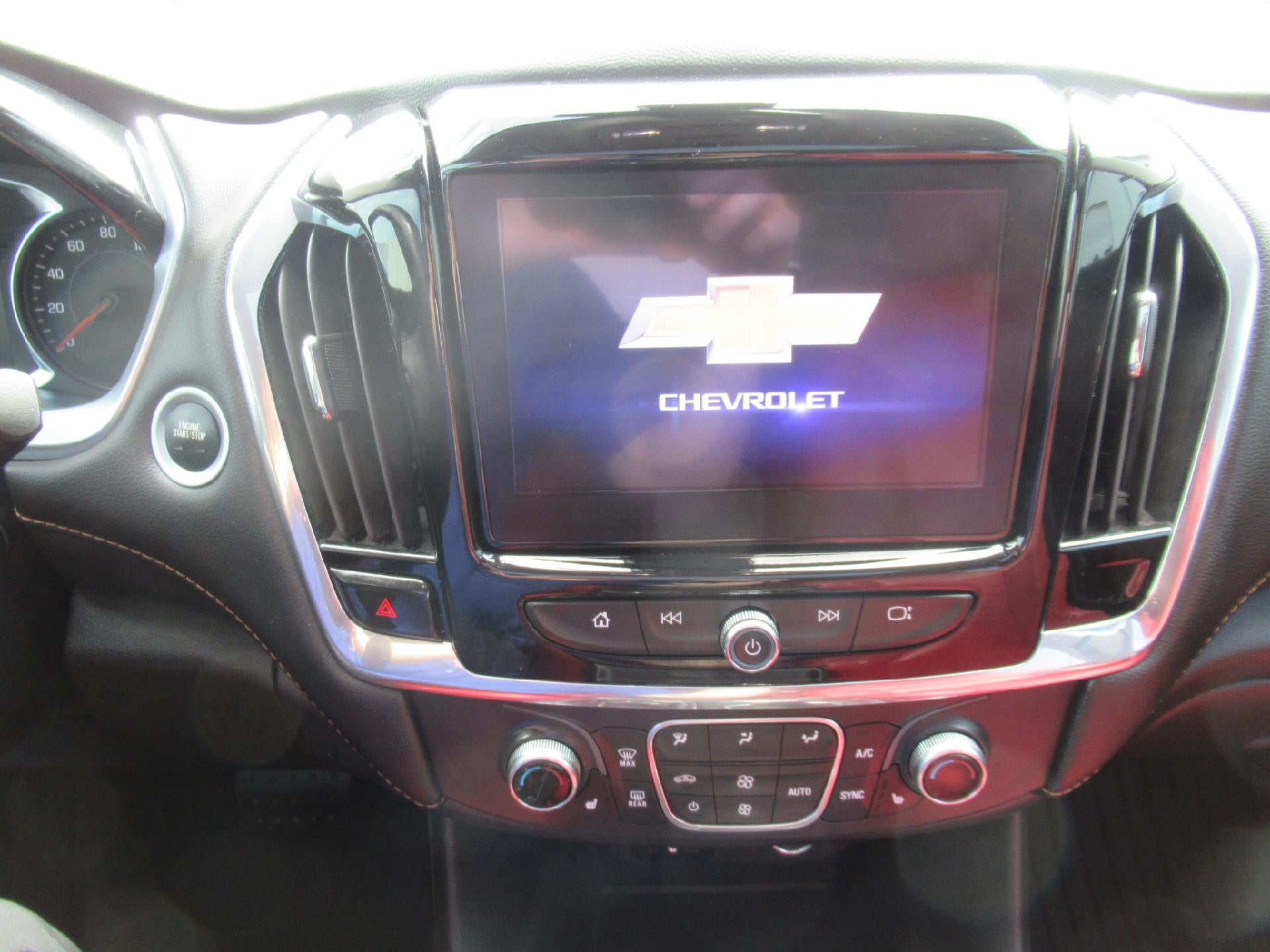 2020 Chevrolet Traverse LT Cloth