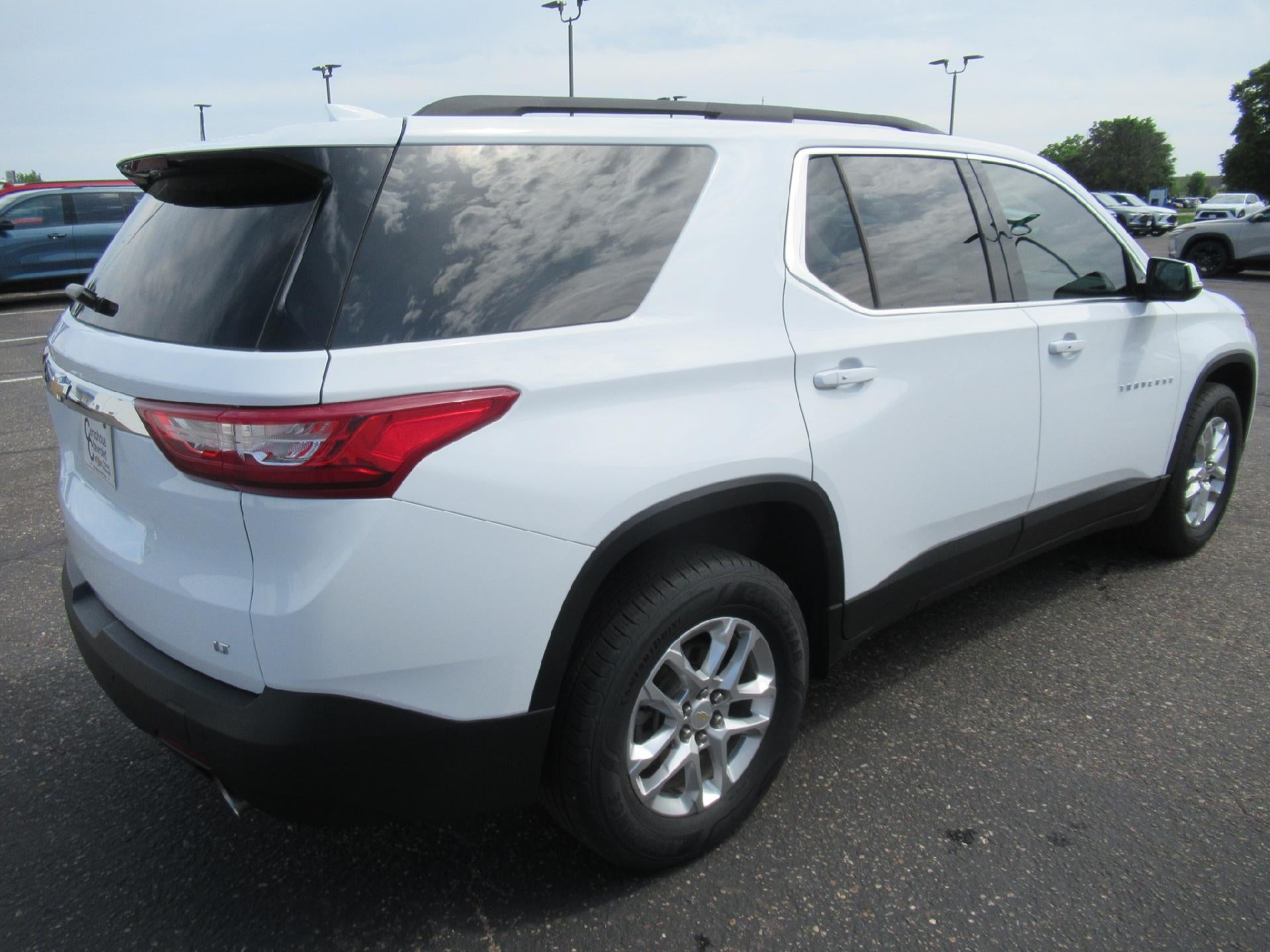 2020 Chevrolet Traverse LT Cloth
