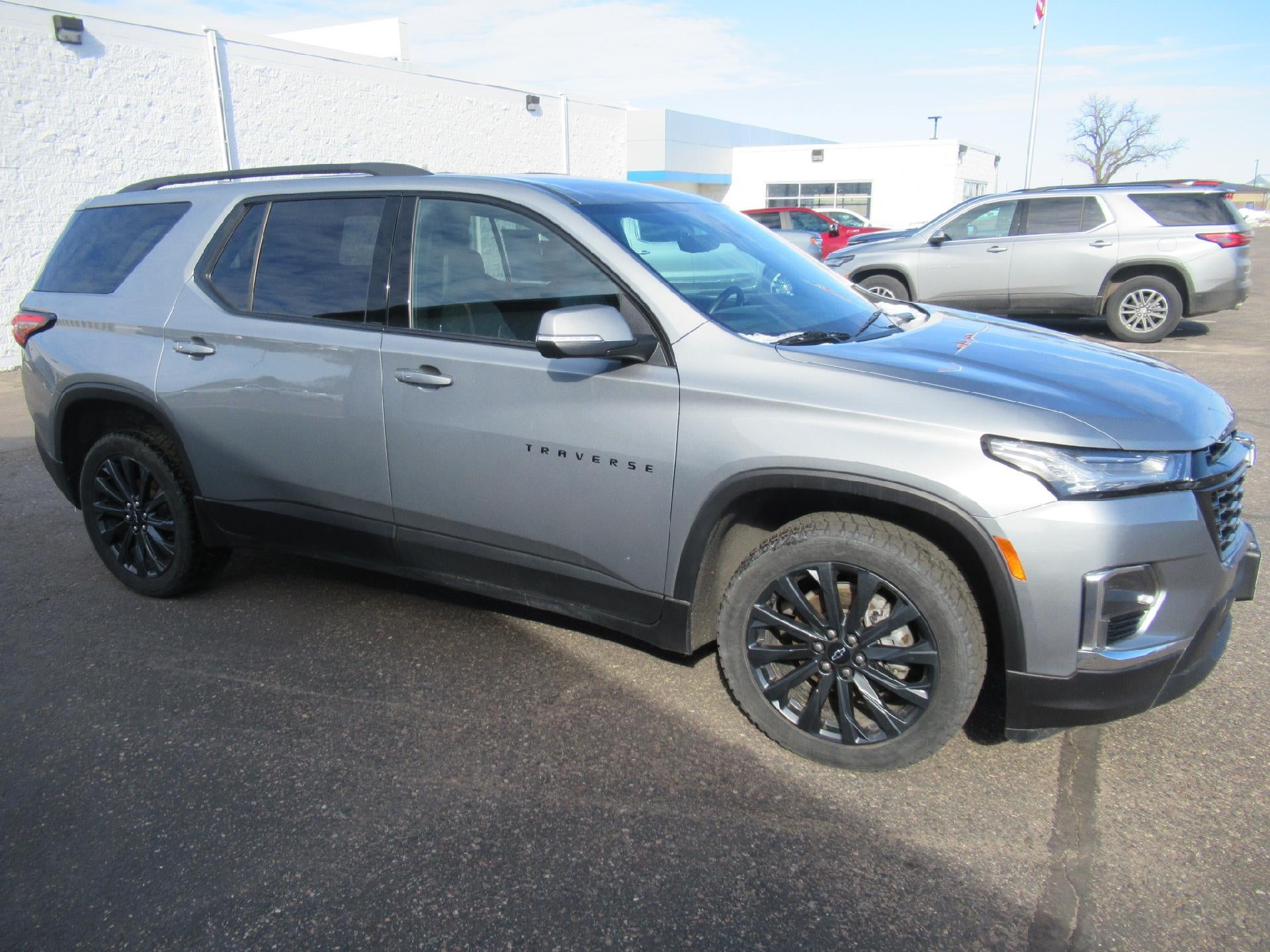 2023 Chevrolet Traverse RS