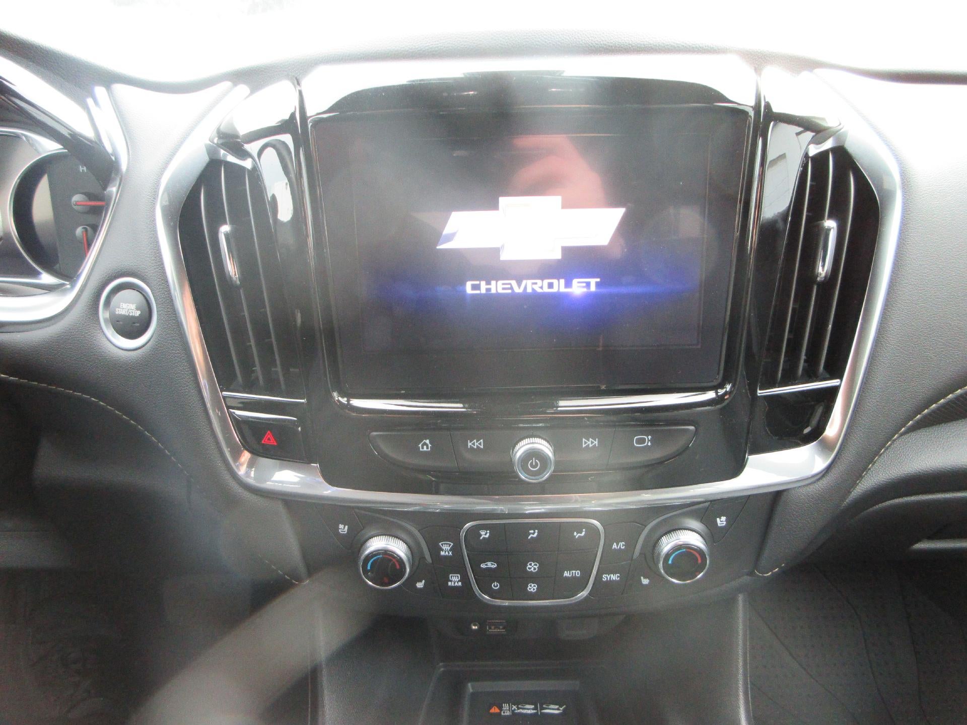 2023 Chevrolet Traverse Premier