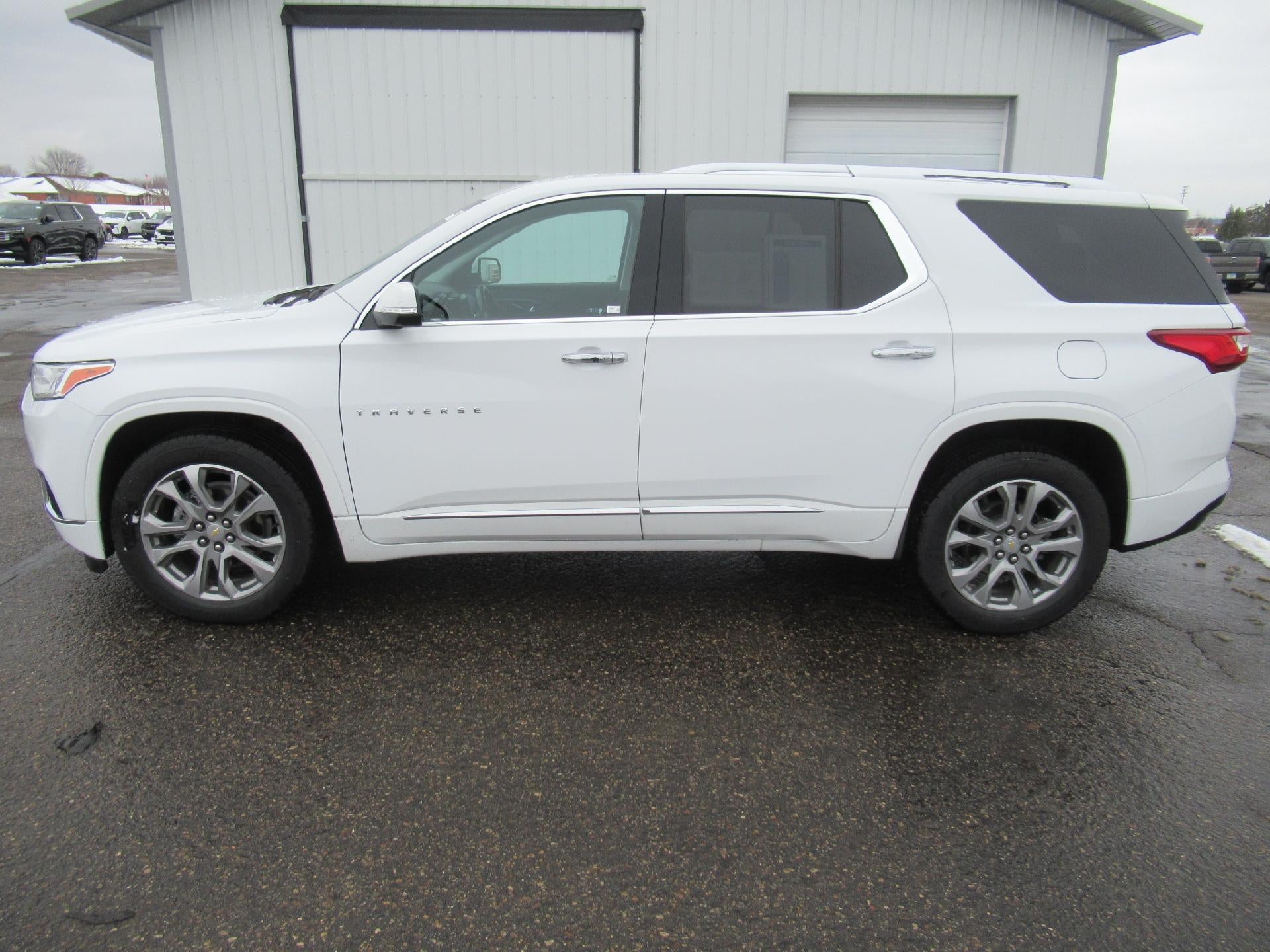 2021 Chevrolet Traverse Premier