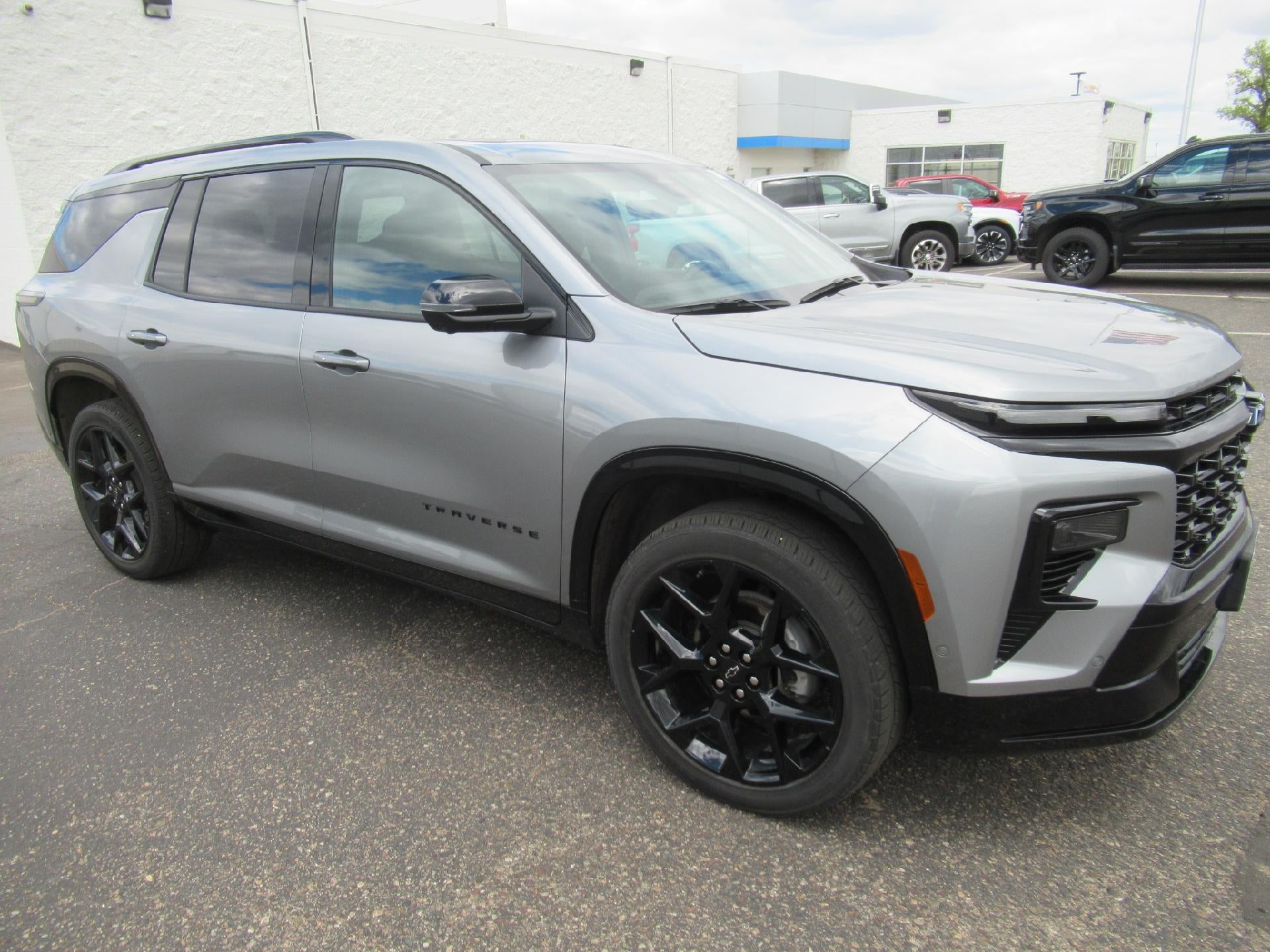 2024 Chevrolet Traverse RS