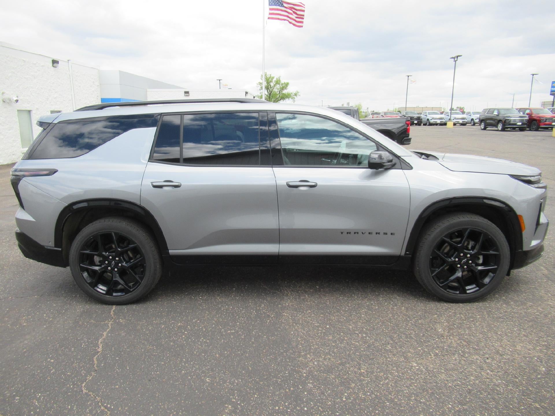 2024 Chevrolet Traverse RS