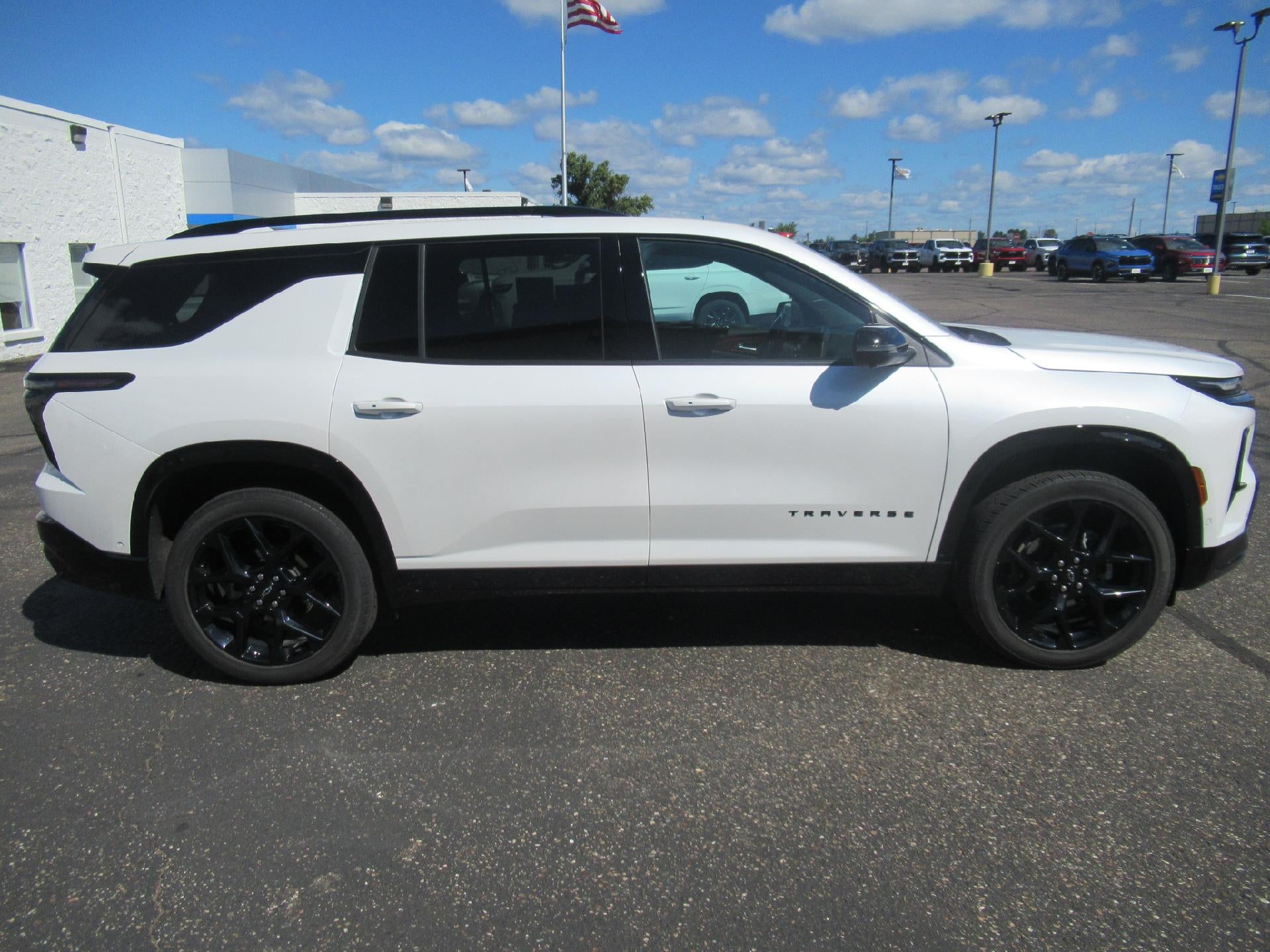 2024 Chevrolet Traverse RS