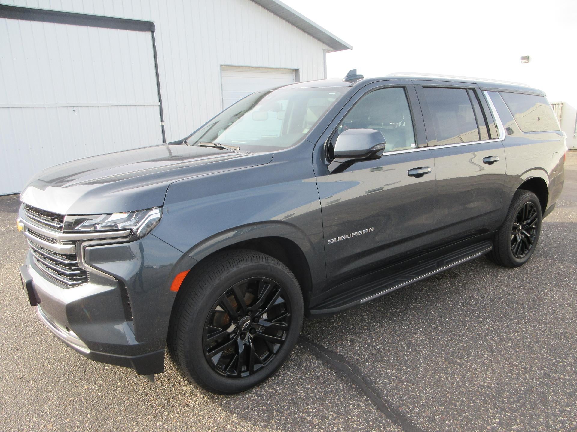 2021 Chevrolet Suburban LT