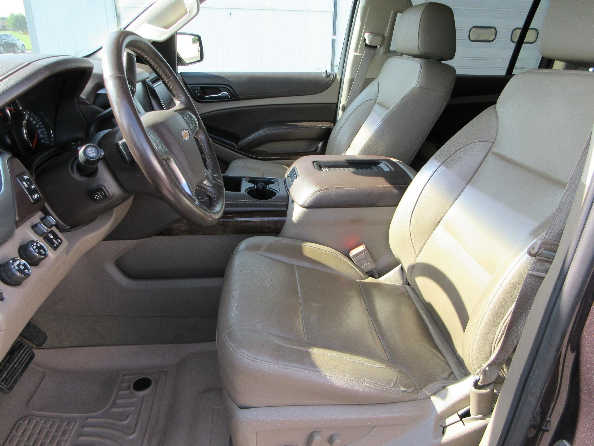 2016 Chevrolet Suburban LT