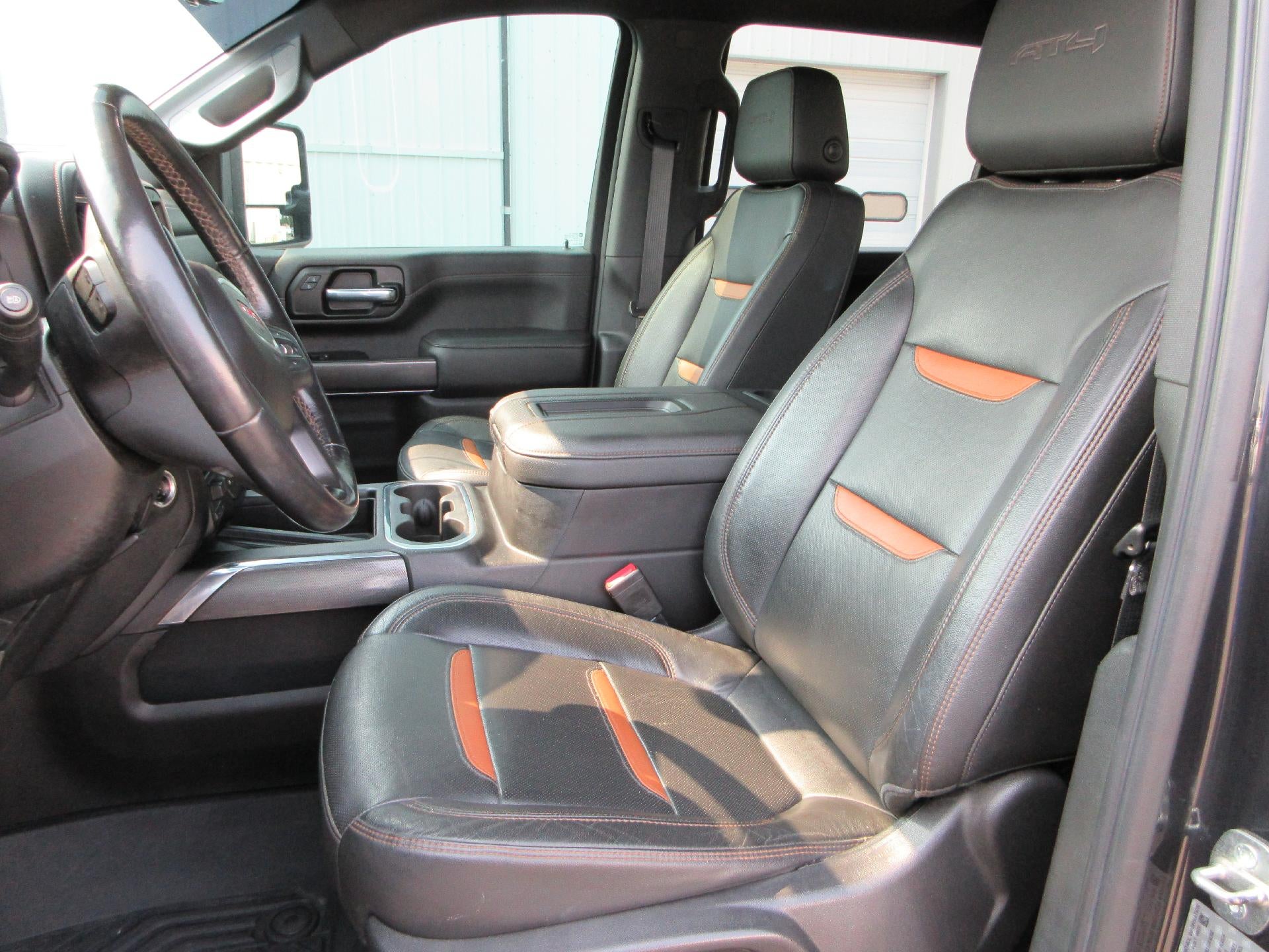 2020 GMC Sierra 3500HD AT4 - Photo 10