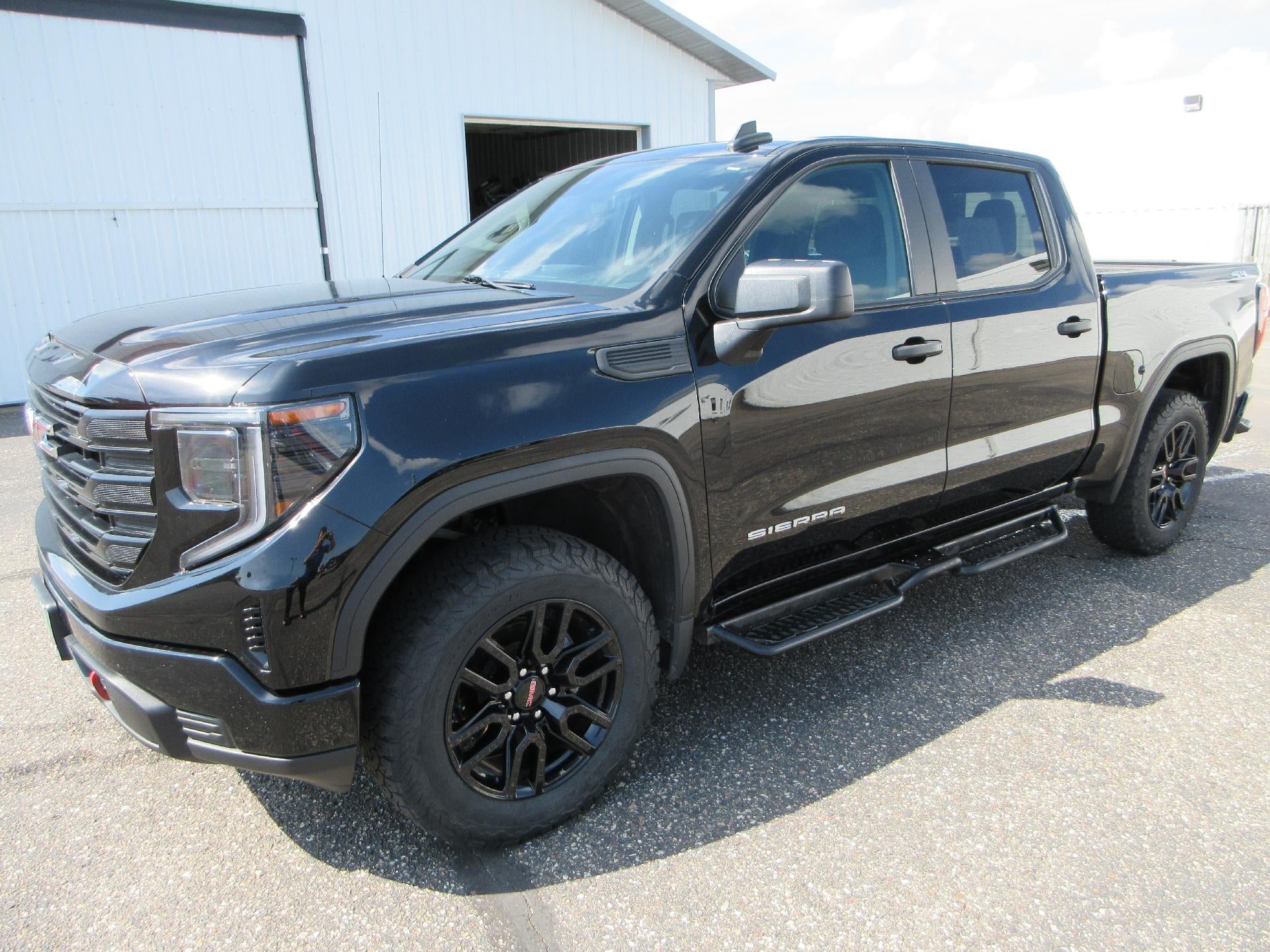 2023 GMC Sierra 1500 Pro