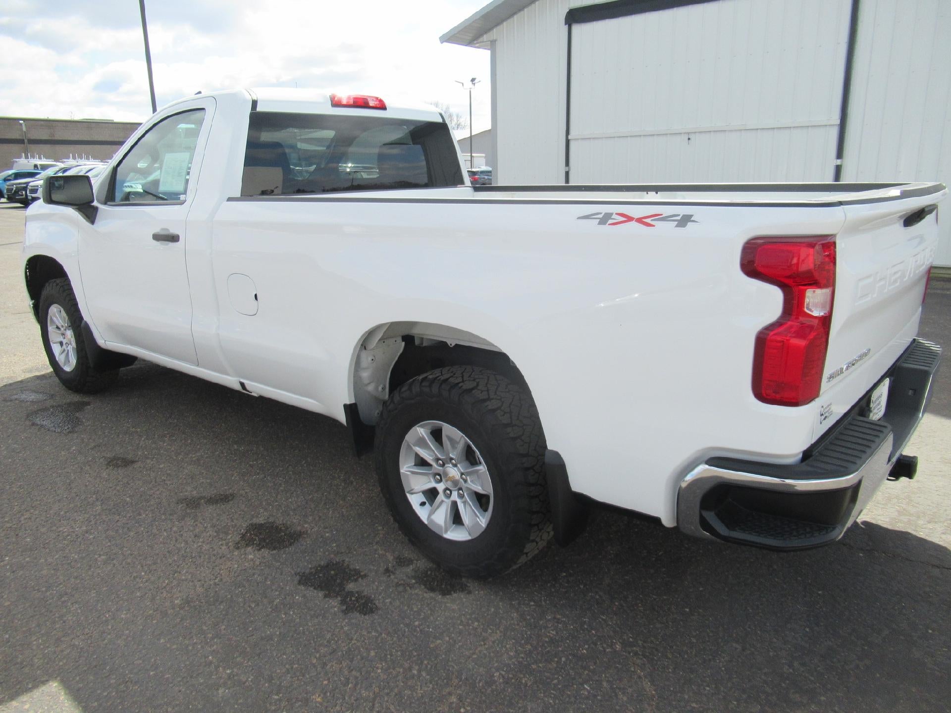 2025 Chevrolet Silverado 1500 WT