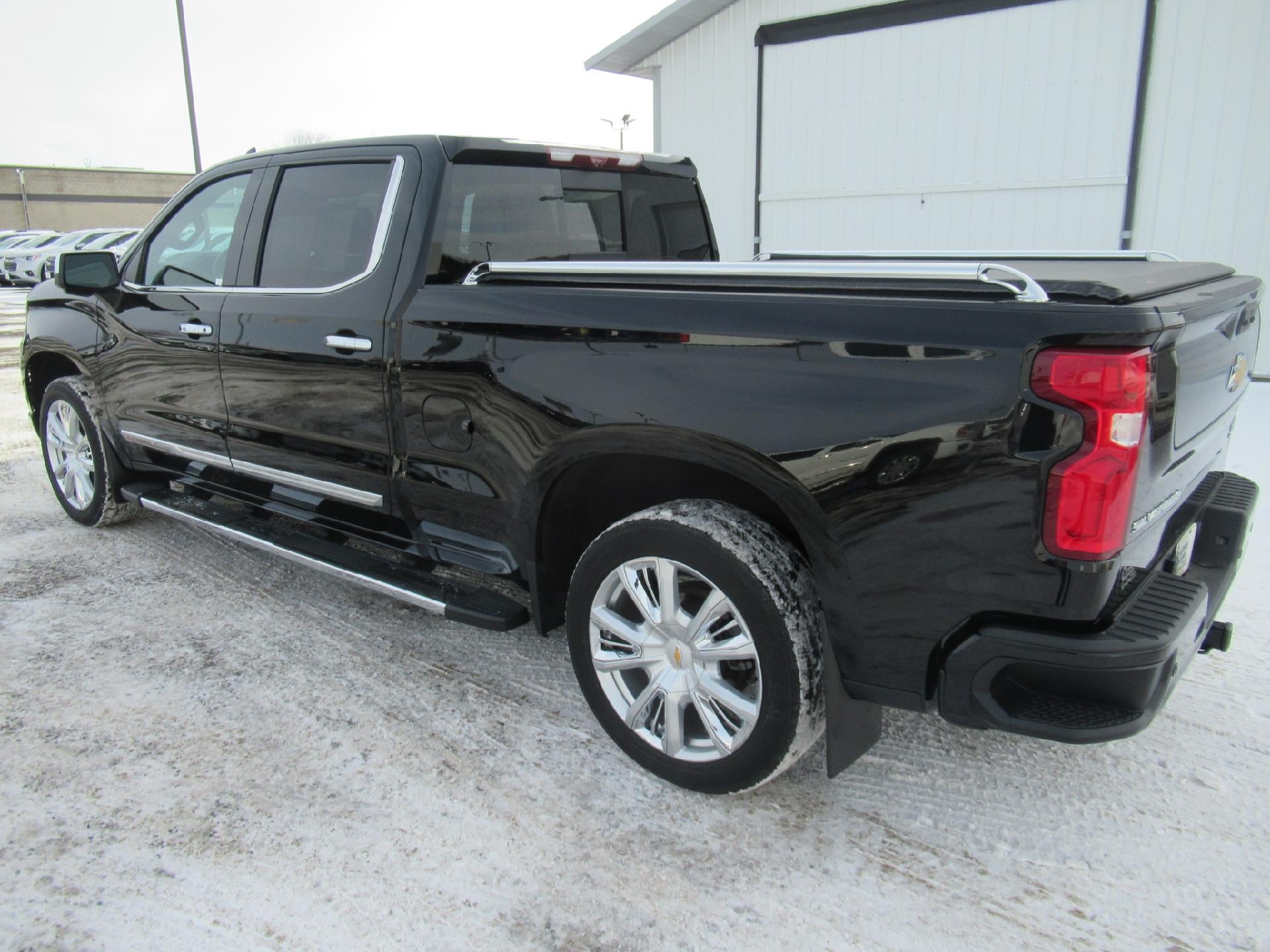 2022 Chevrolet Silverado 1500 High Country