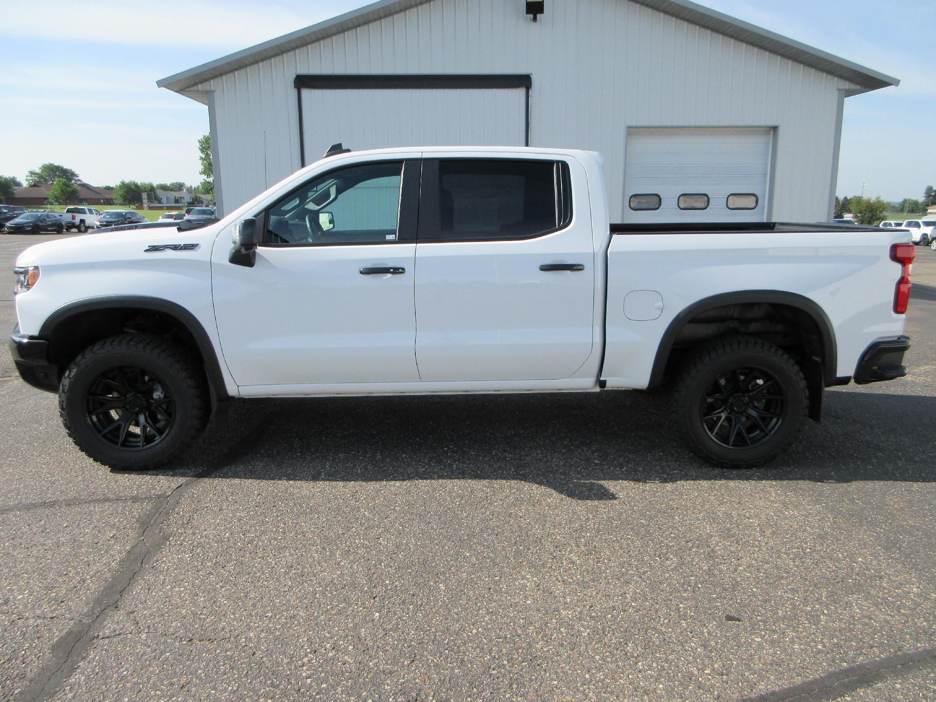 2025 Chevrolet Silverado 1500 ZR2