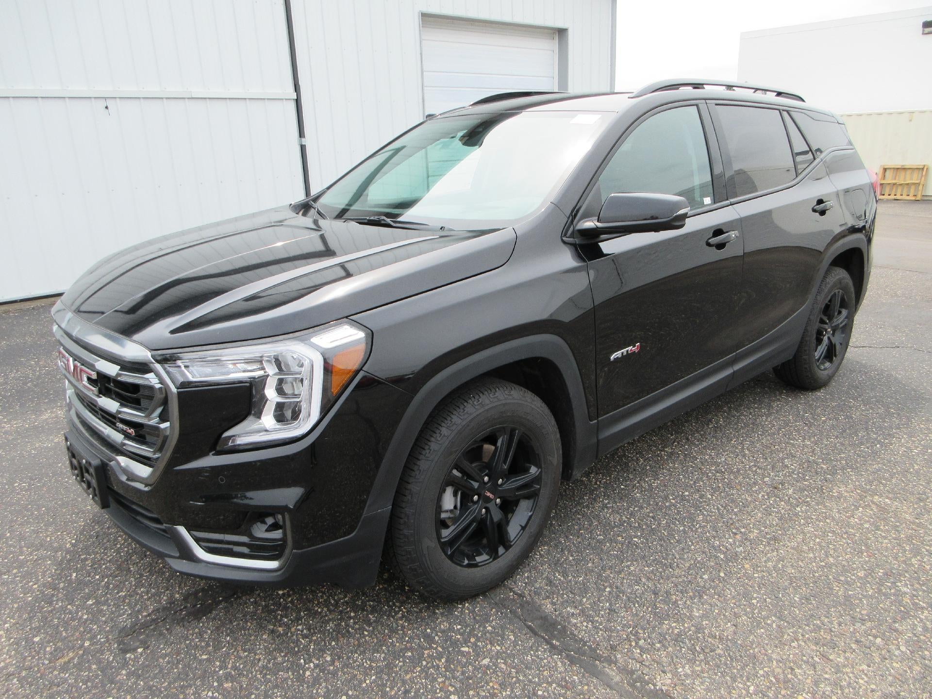 2024 GMC Terrain AT4