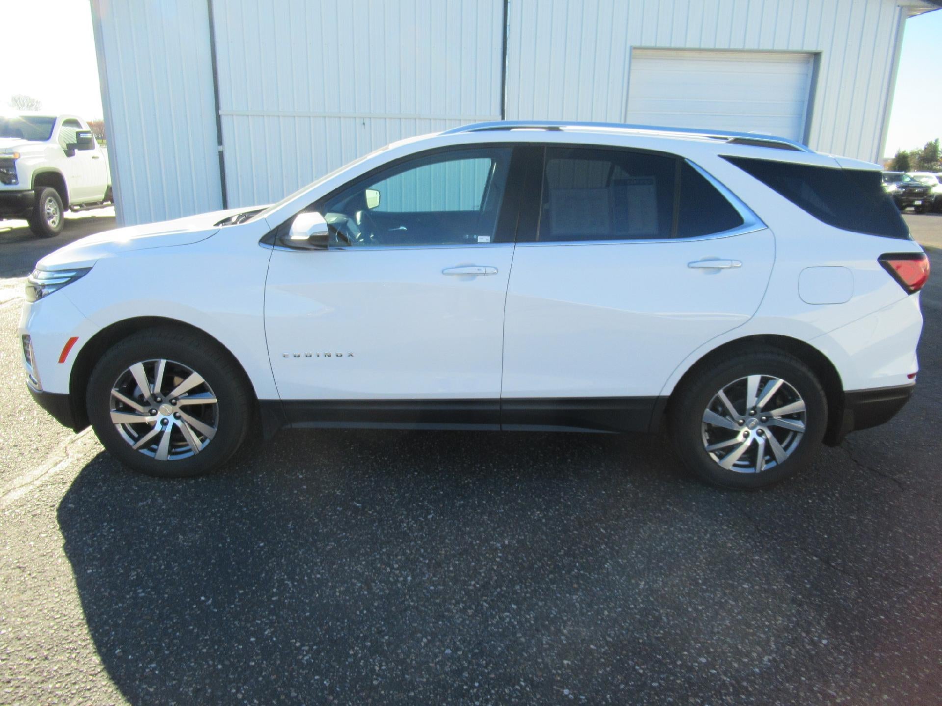 2023 Chevrolet Equinox Premier