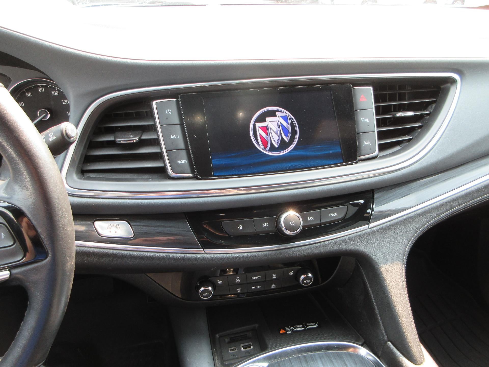 2024 Buick Enclave Essence