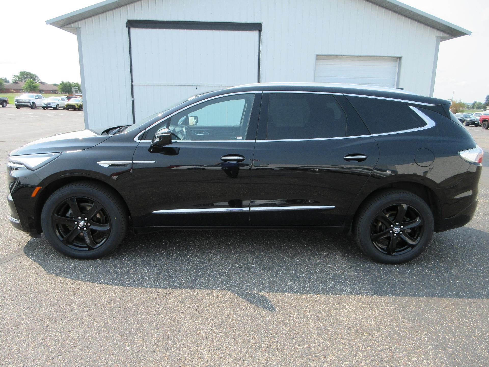 2024 Buick Enclave Essence